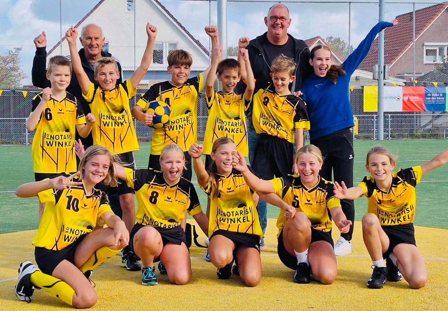 📸🏑 Teamfoto Seizoen 2023-2024 🏑📸 - Fortis Korfbal