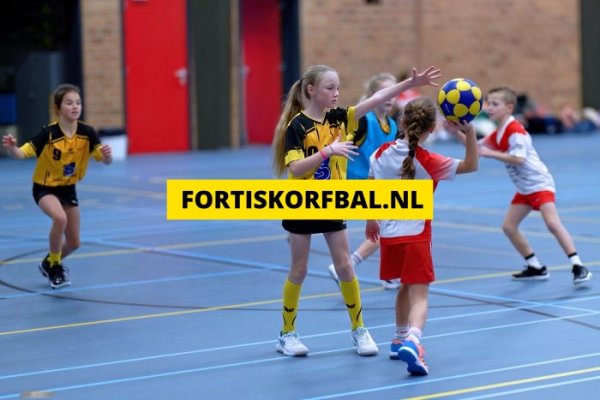 Fortis E1 - TOP (A) E1 Zaterdag 07-12-2024 (1817)