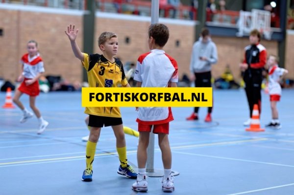 Fortis E1 - TOP (A) E1 Zaterdag 07-12-2024 (4225)