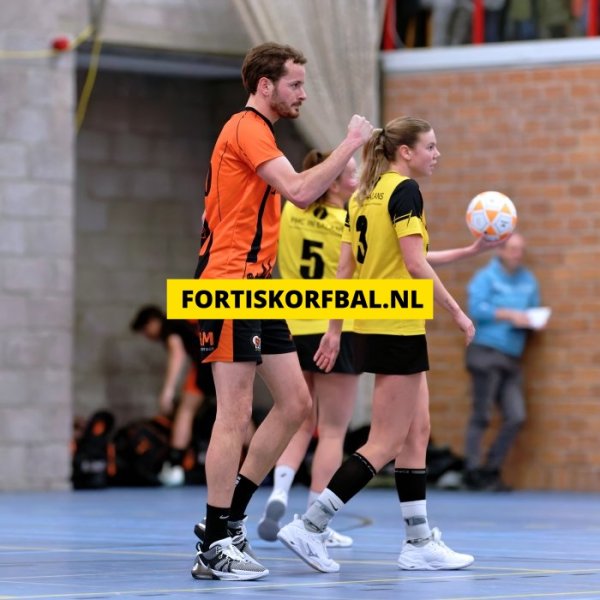 Fortis 1 - Swift 1 Zaterdag 14-12-2024 (3515)