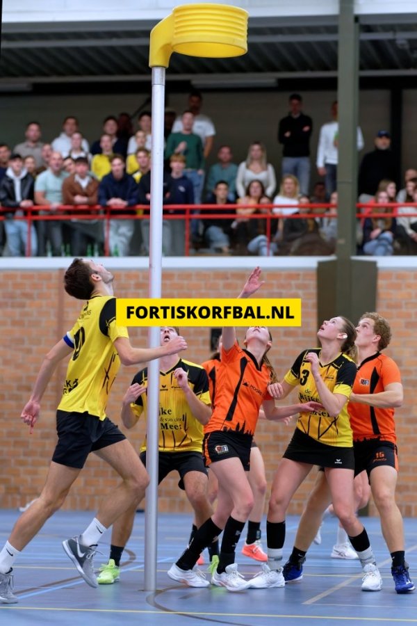 Fortis 1 - Swift 1 Zaterdag 14-12-2024 (3223)