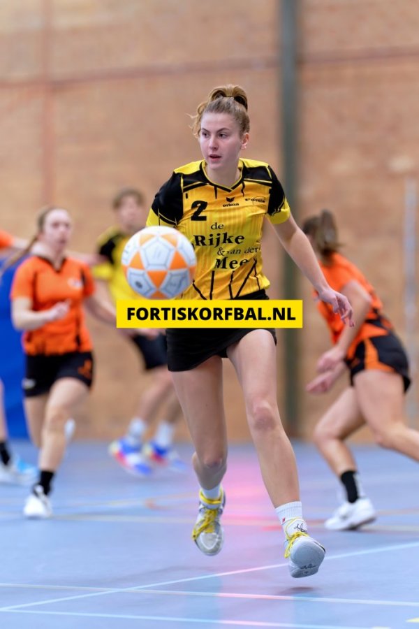 Fortis 1 - Swift 1 Zaterdag 14-12-2024 (6300)