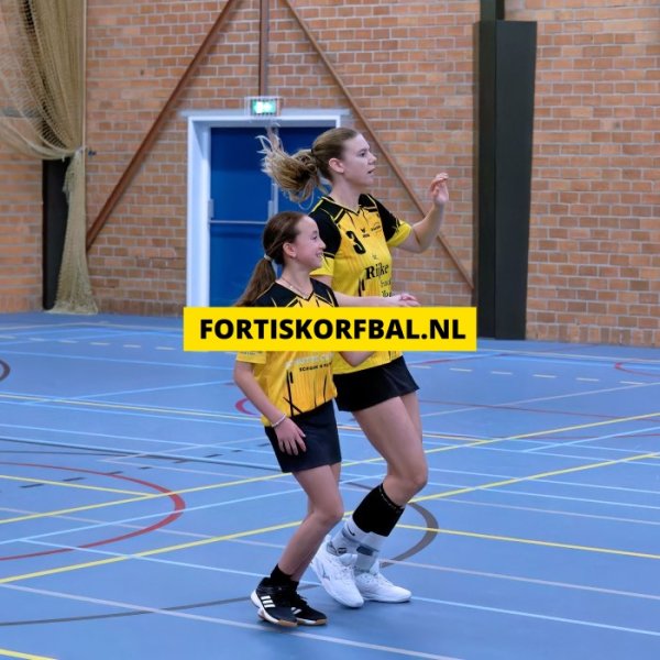 Fortis 1 - Swift 1 Zaterdag 14-12-2024 (9666)