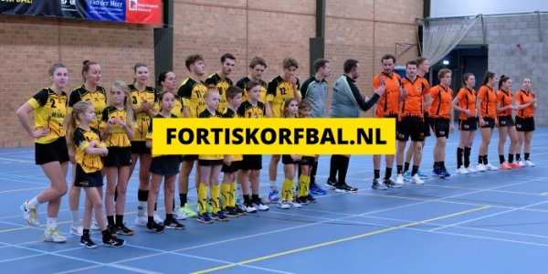 Fortis 1 - Swift 1 Zaterdag 14-12-2024 (9068)