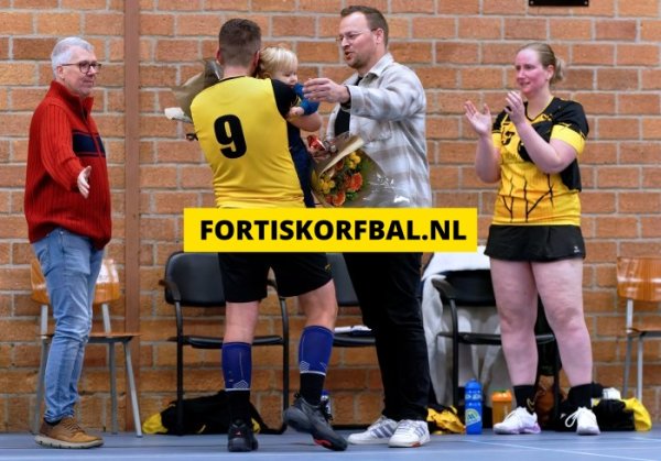 Fortis 3 - GVK 3 Zaterdag 14-12-2024 (4710)