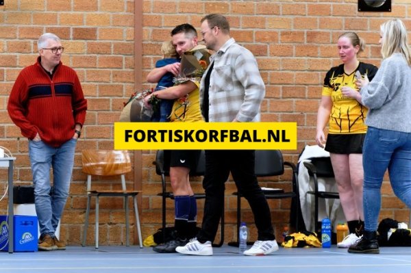 Fortis 3 - GVK 3 Zaterdag 14-12-2024 (4925)