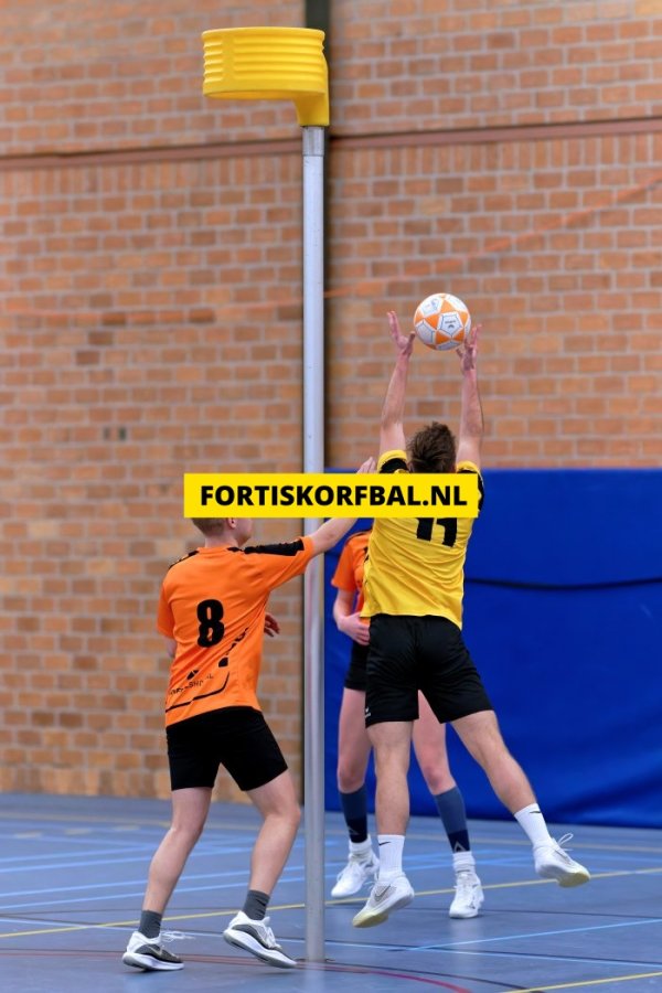 Fortis 3 - GVK 3 Zaterdag 14-12-2024 (0133)