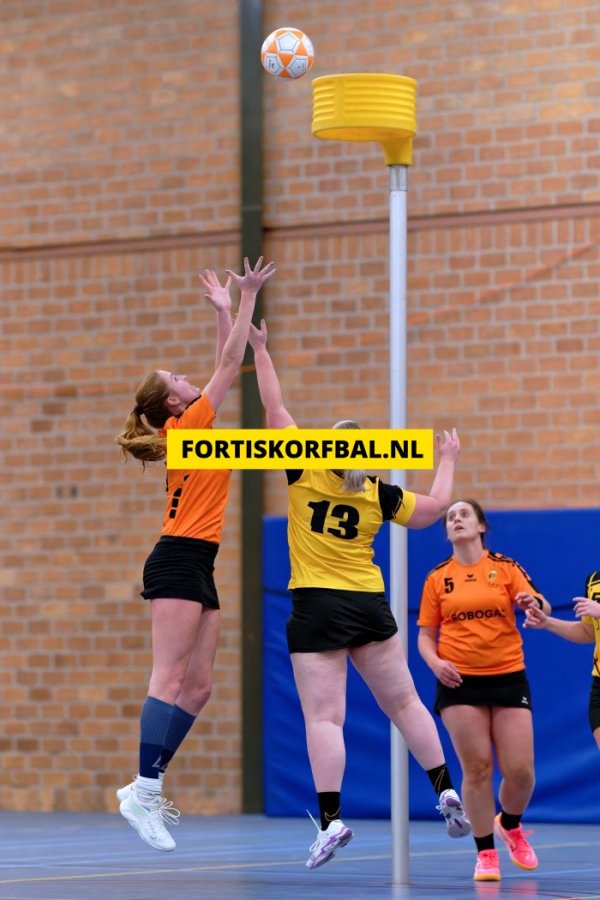 Fortis 3 - GVK 3 Zaterdag 14-12-2024 (0306)