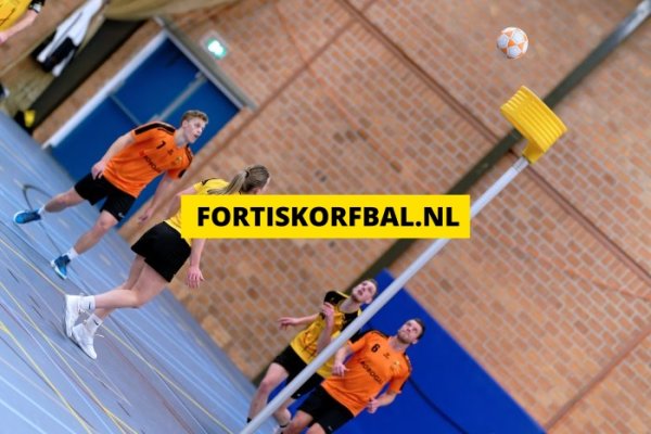 Fortis 3 - GVK 3 Zaterdag 14-12-2024 (3201)