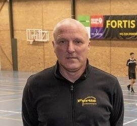 Leonard Debbaut kondigt vertrek aan als hoofdtrainer van Fortis 1!